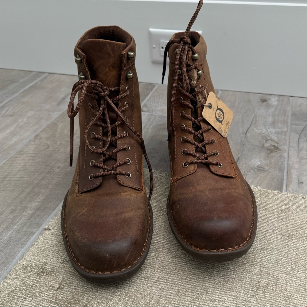 Men’s Born Boots - Picture 5 of 7